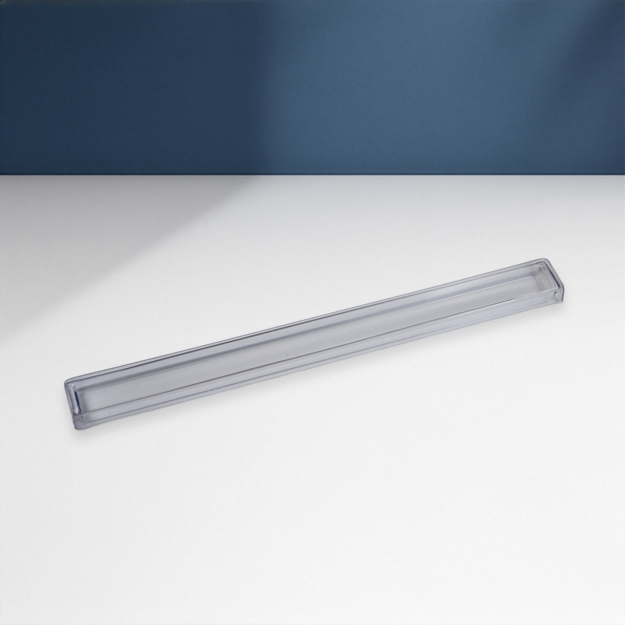 Good-Lite Co Lanthony D-15: Clear Plastic Case