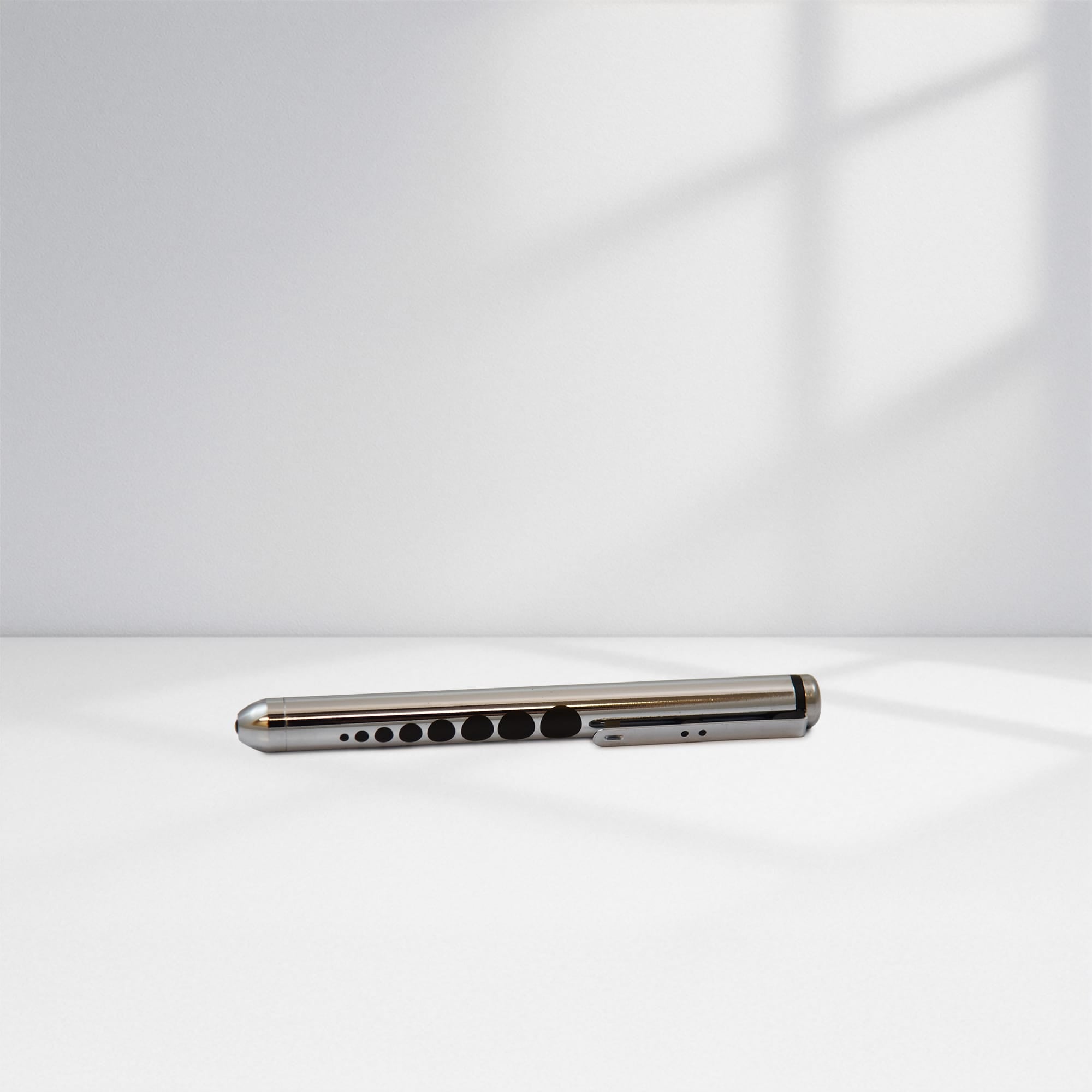 Good-Lite Diagnostic Aids Penlight: LED with Pupilometer